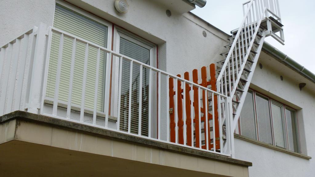 Family Home Apartment Zamárdi Værelse billede